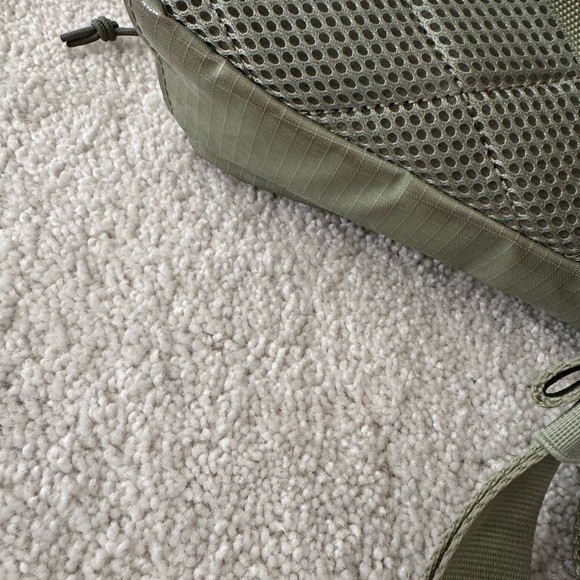 Calpak Terra Sling - Juniper Green - Picture 12 of 12